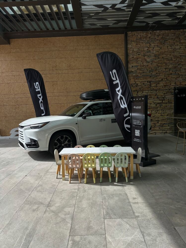 ¡Gracias por visitarnos en Pueblo Serena! Este fin de semana tuvimos mobiliario…